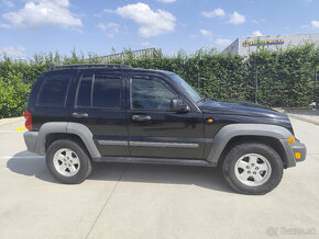 Jeep Cherokee 2,8CRD FACELIFT automat - 6