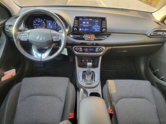 predám Hyundai i30 Family CW 1.5 T-GDi mHEV DCT Automat - 6