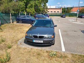 BMW 325i Touring - 6