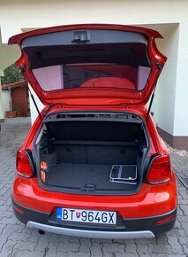 Predám Volkswagen CROSS Polo 1.2 TSI - 6