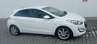 Hyundai i30 102 000 km - 6