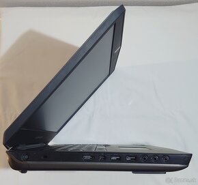 Dell Alienware 17 M17x, i7-4700MQ, 8GB RAM, 17" - 6