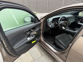 Mercedes Benz E220d 4matic -2023 - 6