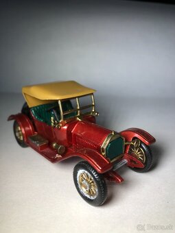 Matchbox Yesteryear 1914 Stutz - 6