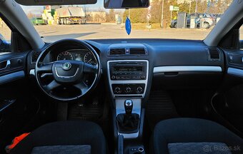 Škoda octavia 2 facelift sedan - 6