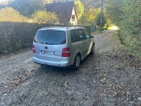 Volkswagen Touran 1.9 TDI - 6