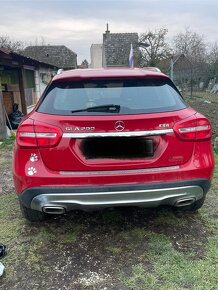 Mercedes-Benz Gla 200 - 6