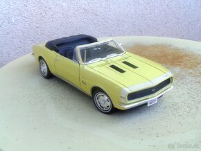 1:18 Chevrolet Corvette & Chevrolet Camaro - 6