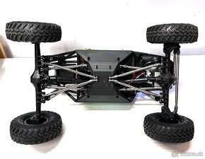 nový model Axial Capra 1.9 4WD 1:10 RTR + nabíječ + baterie - 6