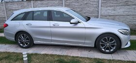 Mercedes-Benz C220 BLUETEC - 6