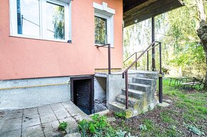 6 izbový rodinný dom s dvomi garážami - DARGOV - 6