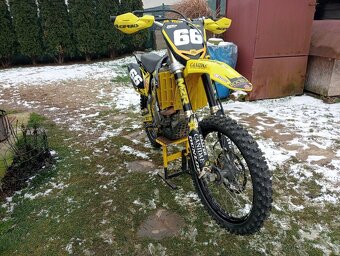 Suzuki RM 450Z - 6