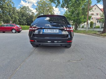 Škoda Superb Combi 2,0 TDI, 4x4 140kw - 6