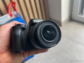 Canon EOS M50 + 2x objektív + brašňa - 6