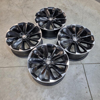 Škoda Supernova hliníkové disky 5x112 R19 ET44 - 6