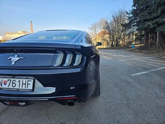 Ford Mustang 3.7L 2017 - 6