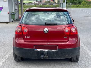 Volkswagen Golf 1.9 TDI DSG - 6