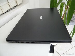 15.6"  ACER A515/ Core I7/ 8GB RAM/ 256GB SSD / NVidia Gr - 6