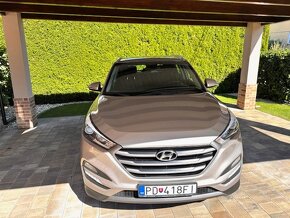 Hyundai Tucson  2,0 CRDi 100kW, 4x4 - 6