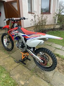 Honda CRF250R - 6