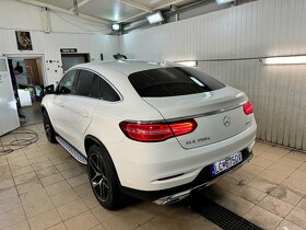 Mercedes GLE trieda 350d 4matic A/T - 6