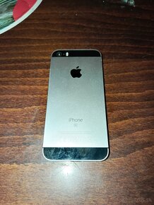 Iphone SE 2016 - 6