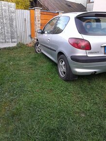 Predám Peugeot 206 1.4 Benzin - 6