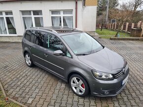 Volkswagen Touran 2.0 tdi 125kw dsg - 6