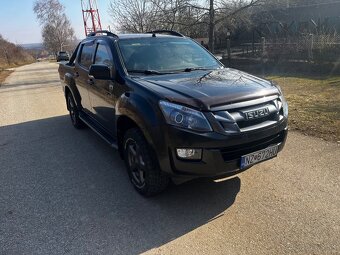 ISUZU D-Max , 2,5 Twin turbo - 6