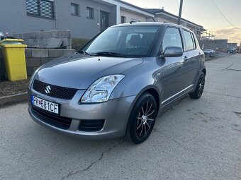 Suzuki Swift 1.3 benzín 8/2009 r.v. - 6