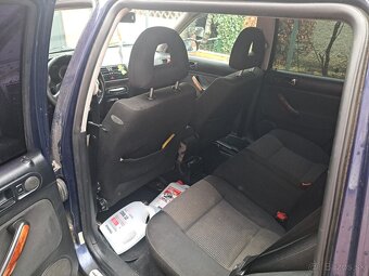 Vw bora 1.9tdi 85kw 4x4 - 6