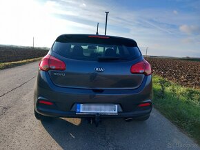 Kia Ceed 1.6 benzín Silver - 6