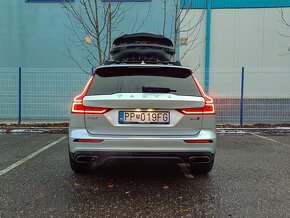 Volvo V60 Cross Country B4 145kW AT8 AWD Pro, v záruke - 6