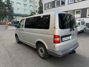 VW T5 Caravelle 2.5 TDI, 9-miestné - 6