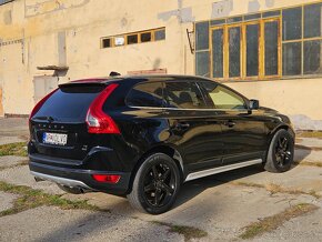 Volvo XC60 3,0 T6 AWD SUMMUM - 6