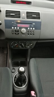 Suzuki Swift 1.3 - 6