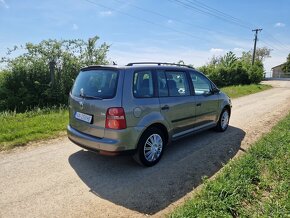 Volkswagen Touran 1.9 TDI - 6