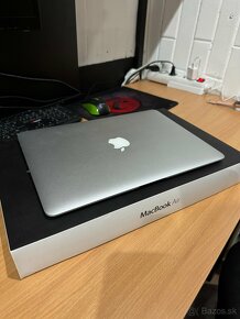 MacBook AIR 2010 - 6