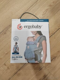 ERGOBABY Omni 360 Nosič Blue Daisies - 6