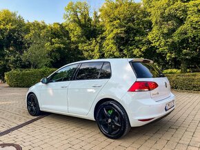 Volkswagen Golf 7 - 6