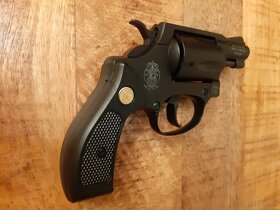 Revolver Umarex S&W Chiefs Special 9mm R.K. - 6