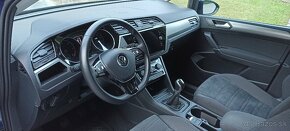 Volkswagen Touran 2,0 TDI manuál 110 kw - 6