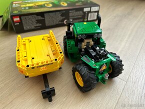 Lego 42136 John Deere - 6