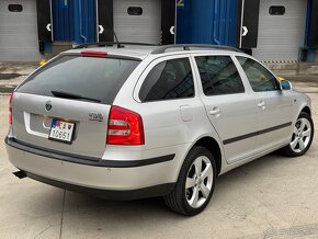 Škoda Octavia Combi 4x4 2.0 TDI Laurin&Klement SWISS - 6