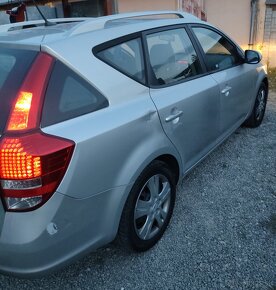 Kia ceed 1.6.crdi. 85kw - 6