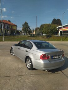 Bmw e90 320d - 6