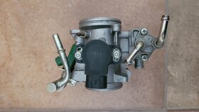 Yamaha XT 660 - sanie THROTTLE BODY ASSY - 6