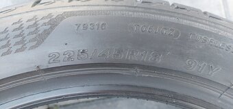 Bridgestone 225/45R18 leto - ako nové - 6