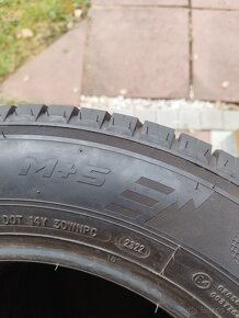 215/65r16 c zimné - 6