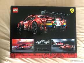 Lego Technic 42125 Ferrari 488 GTE - 6